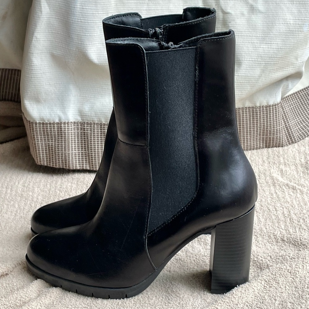 NWT Rizzoli Black Heeled Boots Size 8
